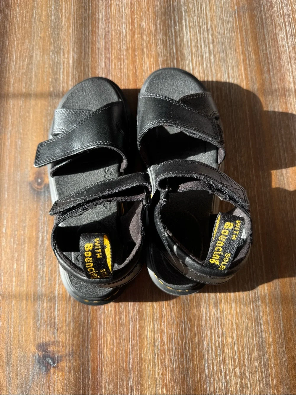 Dr. Martens Vossie J Black Leather Sandals Kids/Juniors Size 2 EU 33